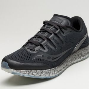 Saucony Women's Freedom ISO Running Shoe Size 9